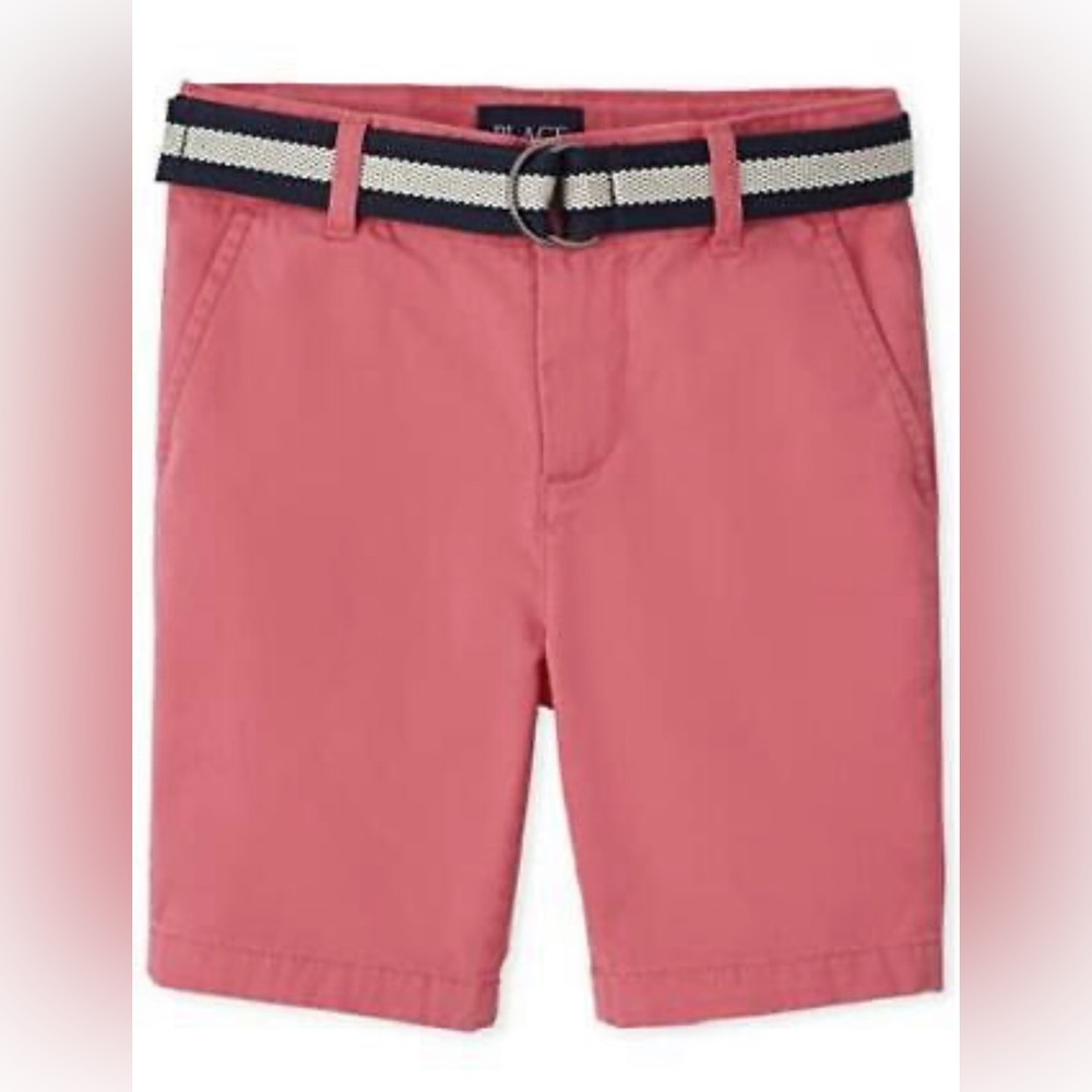 ⭐️ NWT- Boys Size 7 Chino Shorts with Belt